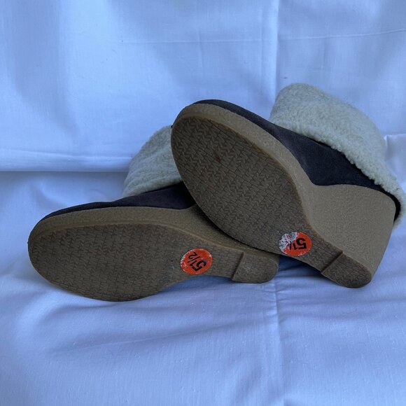 MICHAEL KORS booties Suede Fur Shearling cuff Wedge Bootie Gold MK Zipper 5 1/2 - Picture 7 of 12